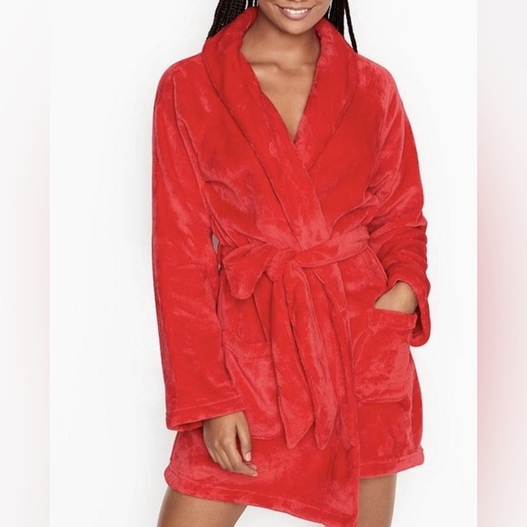 Victoria's Secret Logo Short Fleece Soft Cozy Robe Size XS/S Vibrant Red Robe - Picture 2 of 11